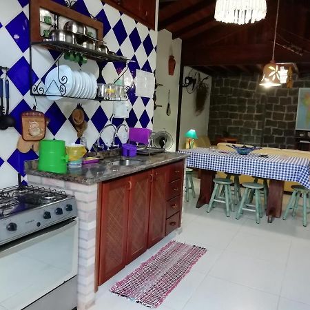 Villa Felix Suites E Chales 우바투바 외부 사진