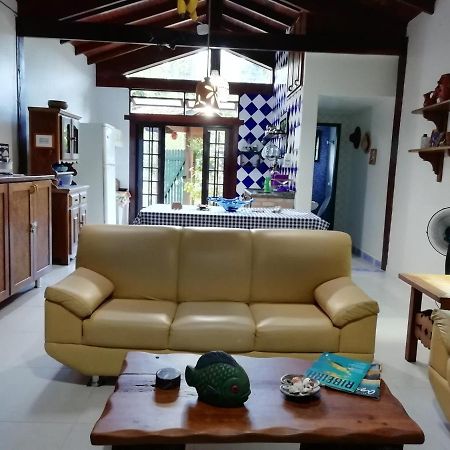 Villa Felix Suites E Chales 우바투바 외부 사진