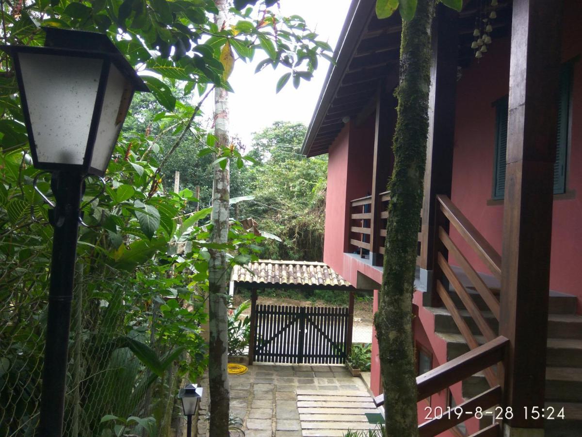 Villa Felix Suites E Chales 우바투바 외부 사진