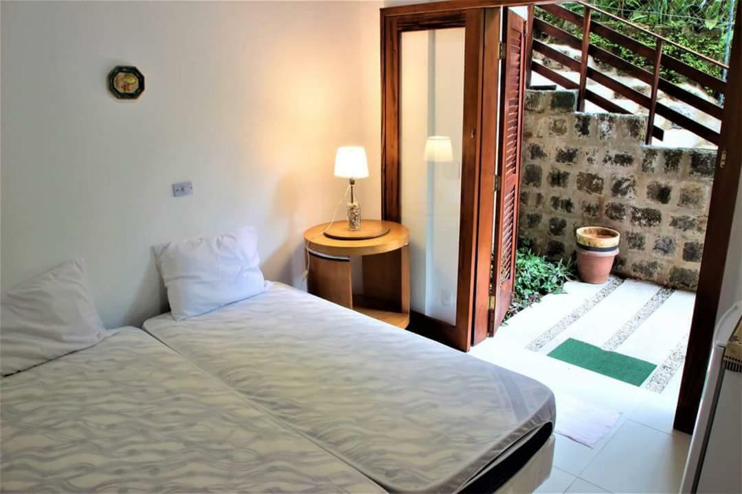 Villa Felix Suites E Chales 우바투바 외부 사진