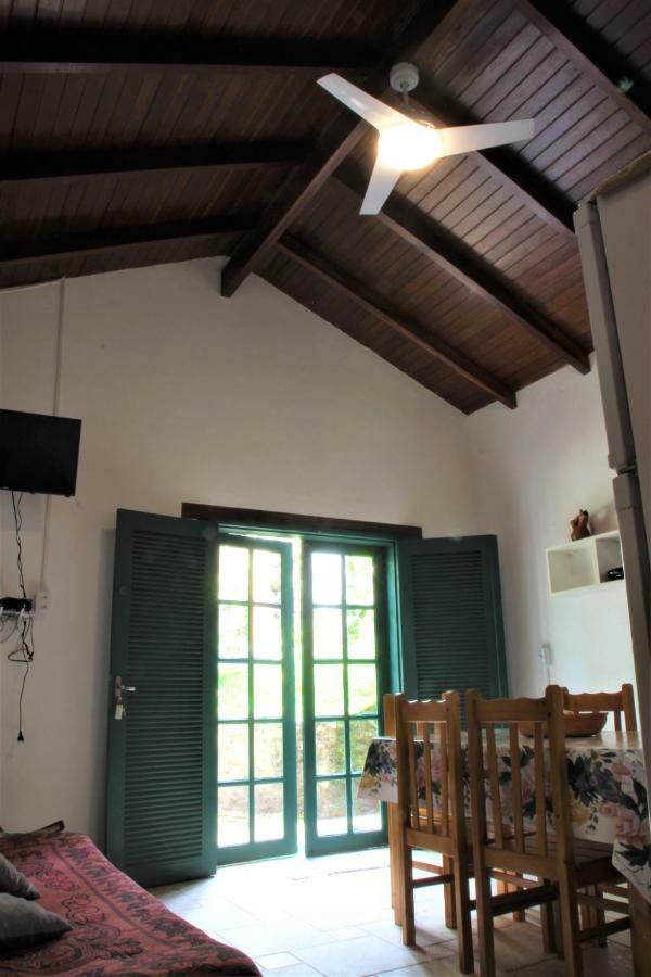 Villa Felix Suites E Chales 우바투바 외부 사진